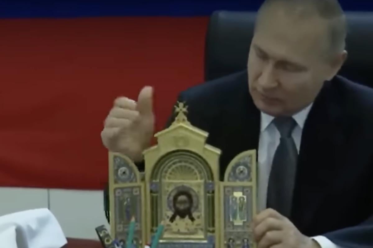 Путін каже: "Зараз ось Великдень буде" / скріншот Путін каже: "Зараз ось Великдень буде" / скріншот