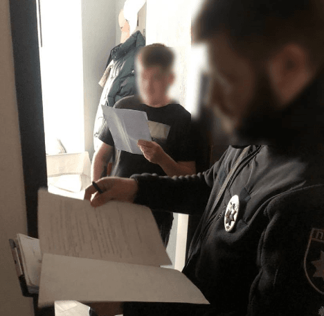 Викрито шахрая, який обдурив волонтерів / фото od.gp.gov.ua Викрито шахрая, який обдурив волонтерів / фото od.gp.gov.ua