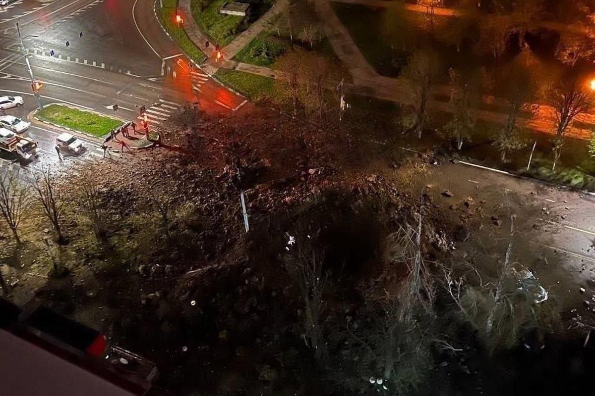 В Белгороде 20 апреля прогремел мощный взрыв / фото t.me/bazabazon В Белгороде 20 апреля прогремел мощный взрыв / фото t.me/bazabazon