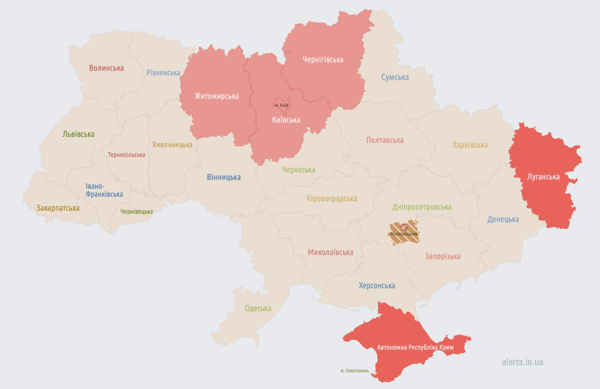 Карта тривог станом на 00:58 21 квітня / cкріншот Карта тривог станом на 00:58 21 квітня / cкріншот