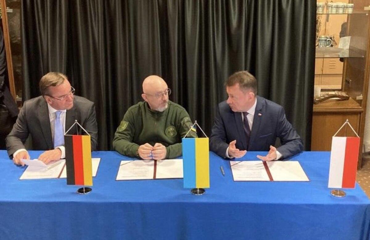 К Протоколу присоединились две страны, кроме Украины / фото twitter.com/oleksiireznikov К Протоколу присоединились две страны, кроме Украины / фото twitter.com/oleksiireznikov