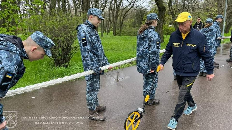 Будущие военные моряки смогли установить национальный рекорд / фото facebook.com/GeneralStaff.ua Будущие военные моряки смогли установить национальный рекорд / фото facebook.com/GeneralStaff.ua