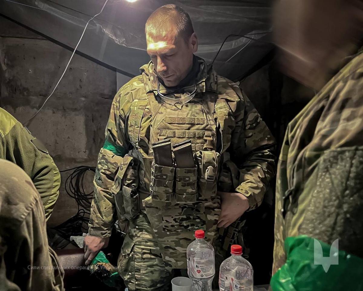 Командувач ССО відвідав Бахмут / ССО Командувач ССО відвідав Бахмут / ССО