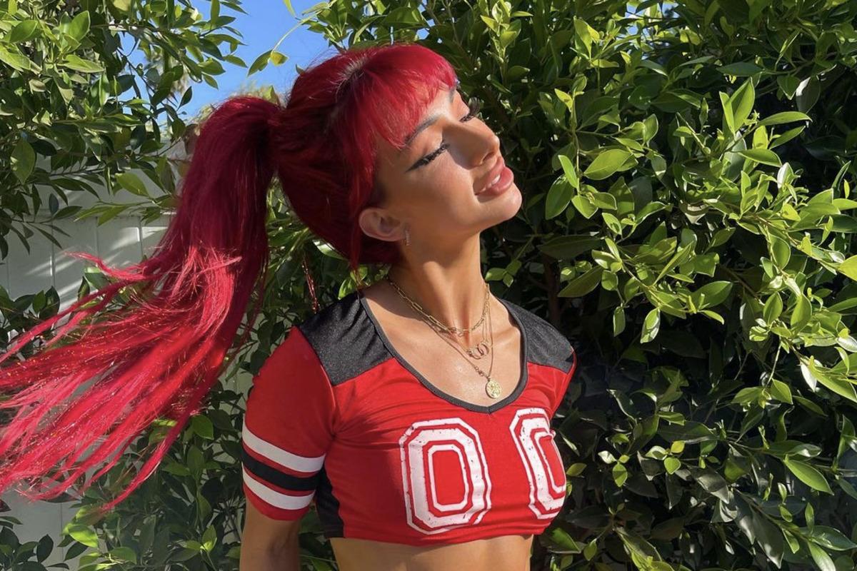 Она "встречается" с ними онлайн / фото instagram.com/fitness_nala
