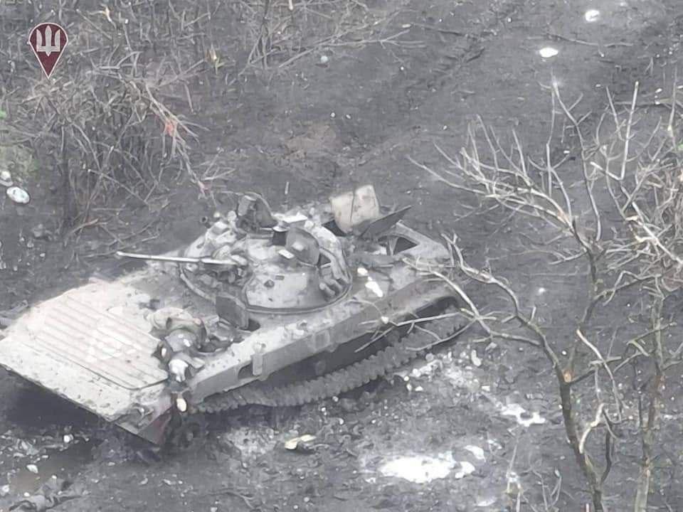 Десантники 25-ї бригади знищили дві БМП-2 окупантів / фото Генштаб ЗСУ Десантники 25-ї бригади знищили дві БМП-2 окупантів / фото Генштаб ЗСУ