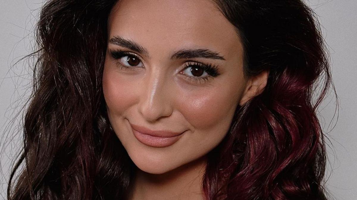 Тринчер призналась, что до сих пор страдает от осложнений после операции / фото instagram.com/annatrincher_official