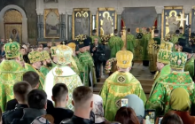 Епіфаній у Вербну неділю проводить службу у Лаврі (відео)