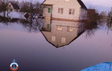 Потоп під білоруським Гомелем: через прорив дамби евакуювали людей (фото)