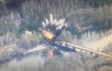 Росія вдарила ракетою по мосту на Чернігівщині: експерт "розніс" атаку окупантів (відео)