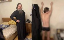 В Чернівцях побили єпископа УПЦ МП, якого заскочили в ліжку з хористом (відео)