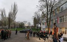 У Маріуполі росіяни встановили пам’ятник генералу, який брав участь в окупації міста