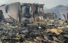 На місці авіаудару у Вовчанську з-під завалів дістали тіла чоловіка та жінки (фото)