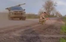 Сбылся страх россиян: ВСУ обстреляли оккупантов из "бандеромобиля" (видео)