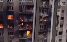 Росіяни розносять Бахмут з артилерії: кадри міста жахають (фото, відео)