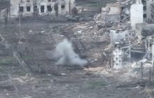 "Делал ребятам нервы": морпехи показали яркое видео уничтожения танка россиян вместе с экипажем