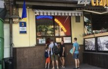 Журналісти розповіли, яка страва у столиці так вабить киян та туристів (відео)