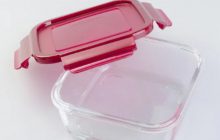 Как убрать запах из пластмассовых контейнеров: советы по спасению и очистке посуды