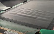 Інженери з США розробили екран, який вміє "вирощувати" на собі кнопки (відео)