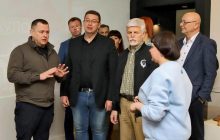 Петр Павел посетил Днепр после ракетного удара РФ (фото)
