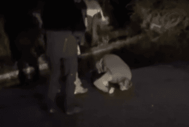 Азовець після російського полону розцілував рідну землю: історія бійця (відео)