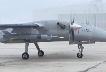 Беспилотник Akinci с украинскими двигателями успешно испытал сверхзвуковую ракету (видео)