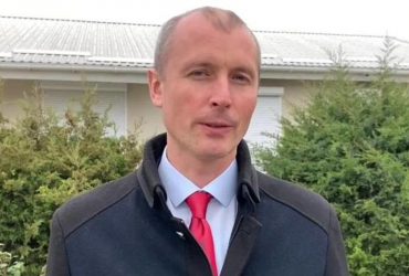 У Мелітополі підірвали авто відомого колаборанта (відео)