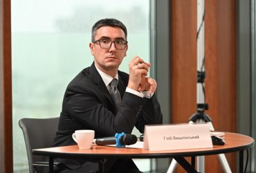 Экономист Глеб Вышлинский: В этом году можно ожидать небольшого роста реальных зарплат