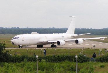 Пентагон решил срочно возобновить производство самолетов Судного дня