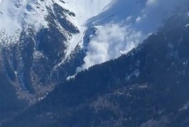 У Франції зійшла смертоносна лавина: є загиблі та поранені (відео)