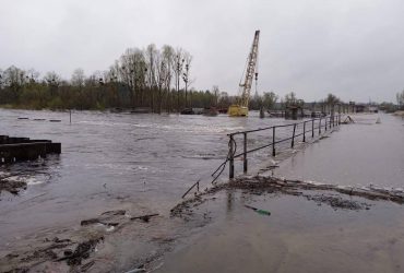 Из-за подтопления в Черниговской области начались проблемы с транспортным сообщением