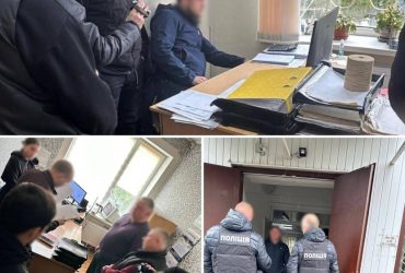 У Полтаві чиновник міськради вимагав хабарі за поховання військових (фото)
