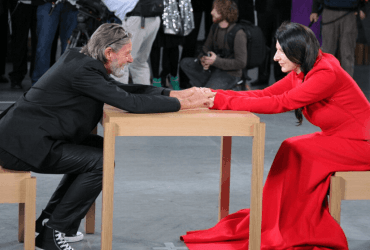 Колишні закохані зустрілися за 30 років: ось чим усе закінчилося (відео)