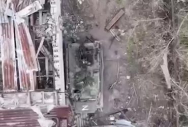 Плани зійшли нанівець: ЗСУ вдарили дронами по заначці окупантів (відео)