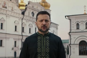 Засяє світло справедливості: Зеленський привітав українців з Великоднем