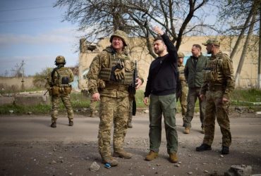 Между Зеленским и украинскими военными произошел раскол, - Telegraph