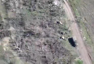 Знищено багато гармат росіян та вантажівки з боєприпасами: Генштаб ЗСУ показав яскраве відео
