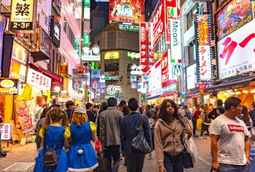 Свидания по прайсу: в Японии работает аренда девушек и парней