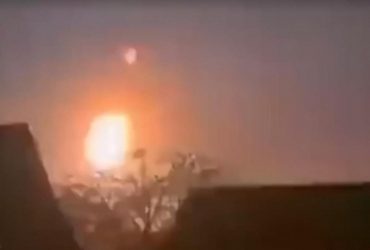 Загадочные вспышки над Киевом: Жданов указал на странности