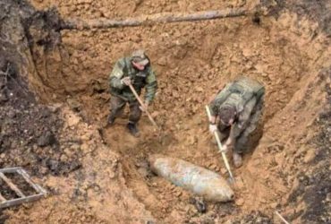 Бомба, яка впала на Бєлгород, була без запобіжника: росЗМІ опитали льотчиків