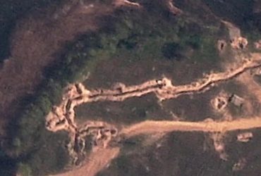 Оккупанты выкопали сеть окопов вдоль левого берега Днепра (видео)