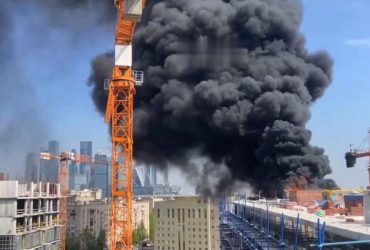 У центрі Москви загорівся елітний житловий комплекс Вікторія Парк (відео)