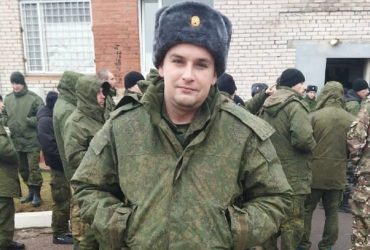 У мережі знайшли фото росіянина, який хвалився стратою українських воїнів