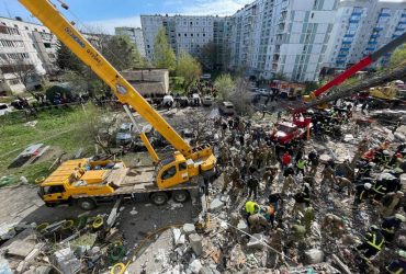 Голова МВС розповів про хід рятувальні роботи в Умані (фото)