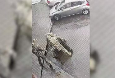 Появилось объяснение ТЦК по видео, как военные бьют мужчину в Черкассах