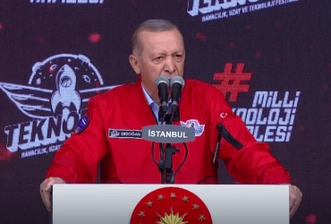 Ердоган вперше з'явився на публіці після раптової хвороби