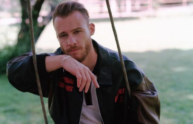 Серкан из "Постучись в мою дверь" закрутил роман с горячей блондинкой: кто она