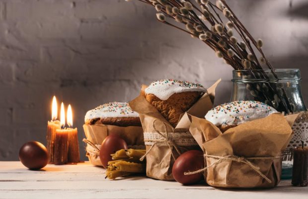 Привітання з Великоднем під час війни: добірка побажань військовим, волонтерам, українцям