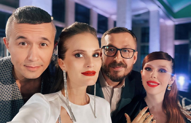 Топ-модель Алла Костромічова показалася з вагітним животиком