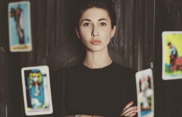 Таролог рассказала, что ждет Украину в мае: "Будет грустно, жестко"