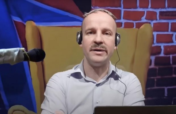 "Болгарський перчик в колготках": гуморист Великий висміяв Гіркіна і "пройшовся" по Кіркорову